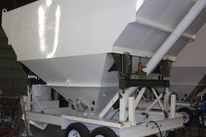 Rigid mount load cell hopper assembly by Massload Technologies